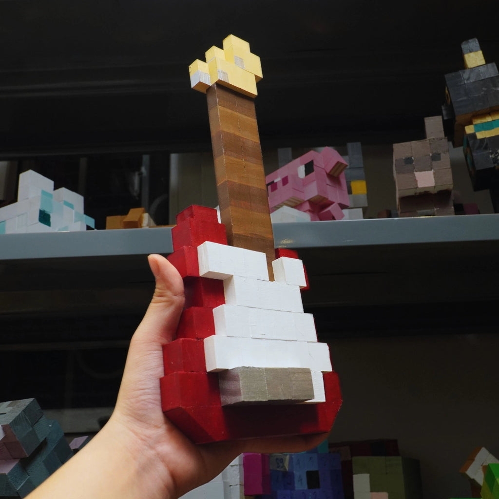 Vintage Model (Pre-Painted & DIY Painting Kit)